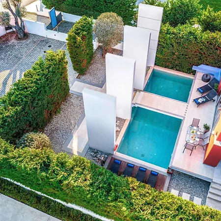 Villa Almond *