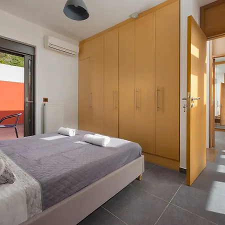 Villa Almond *