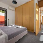 Villa Almond *