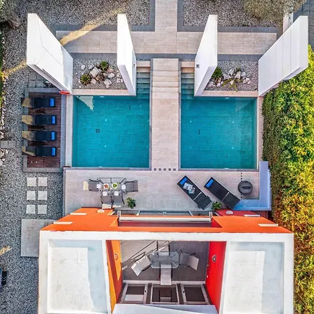 Almond * Ixia (Rhodes)